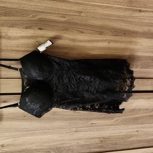 NWT Chemise & Thong Large